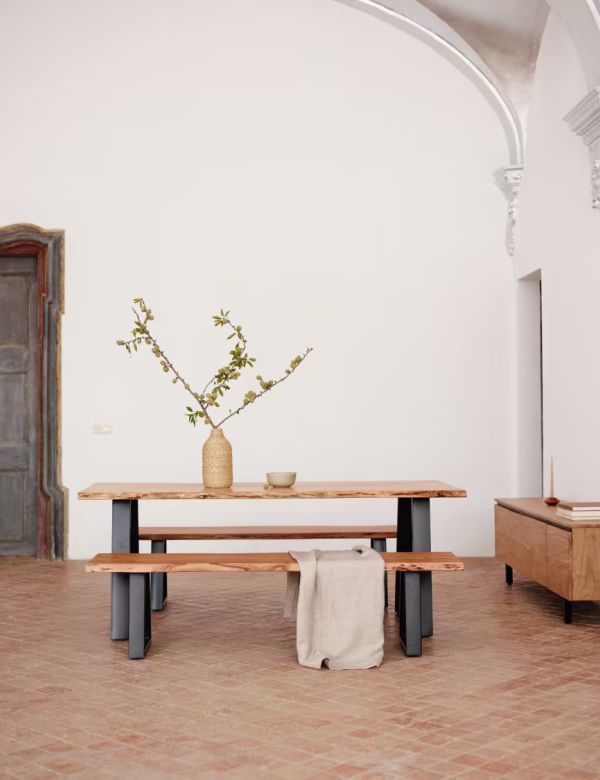 Tavolo Alaia